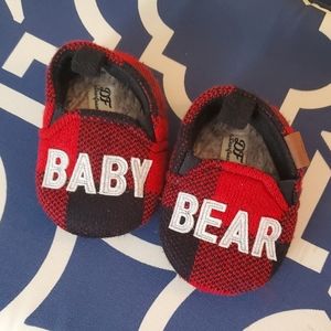 🖤Like new Dearfoams Baby Slippers❤️